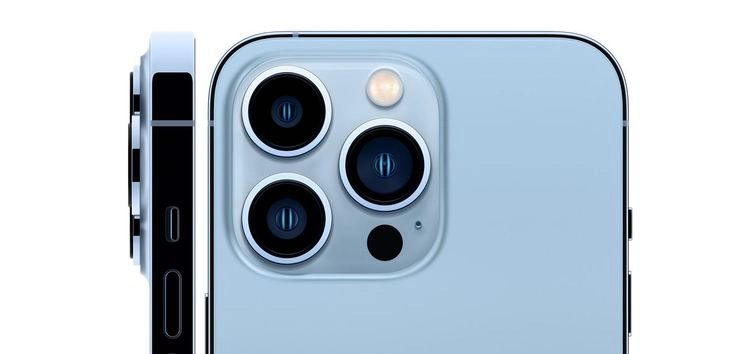 iPhone Camera Blinking What to Do and How to Fix It 